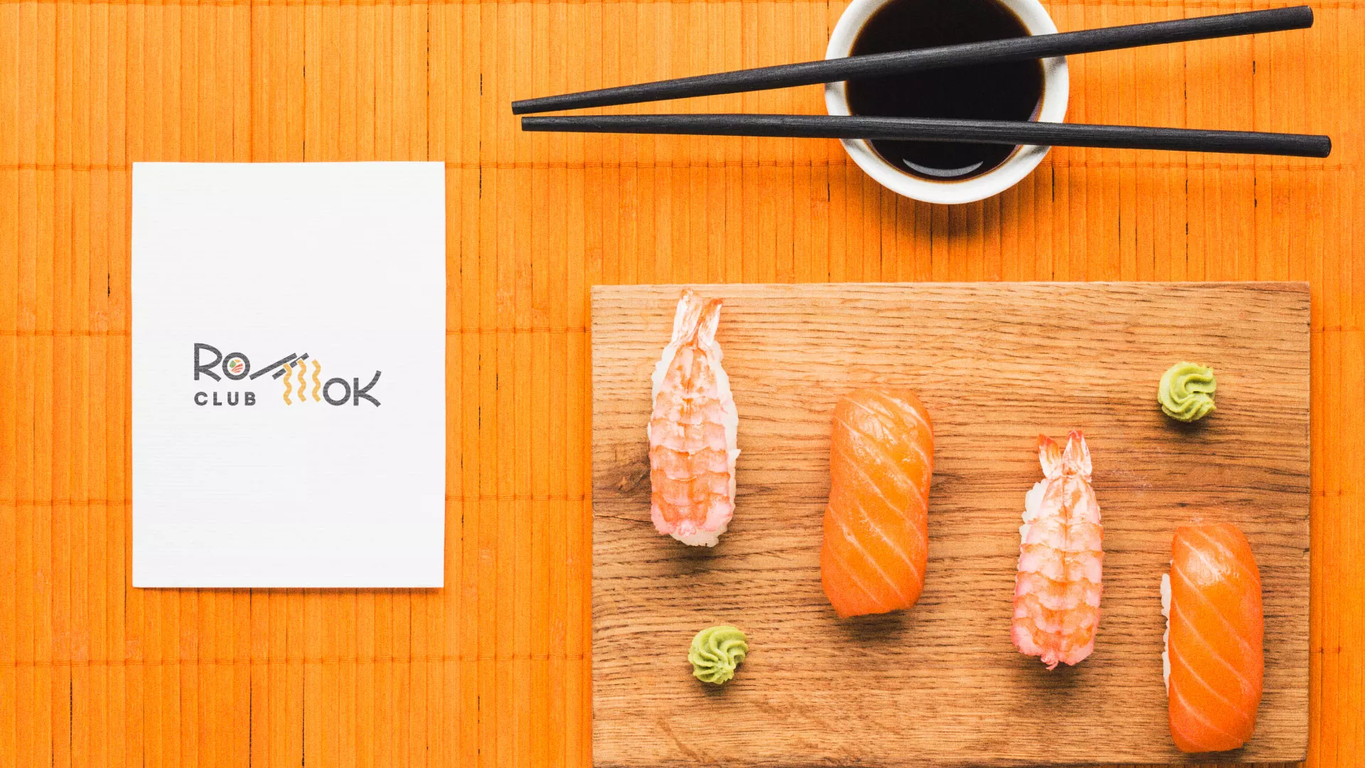 Создание логотипа суши-бара «Roll Wok Club» в Климовске
